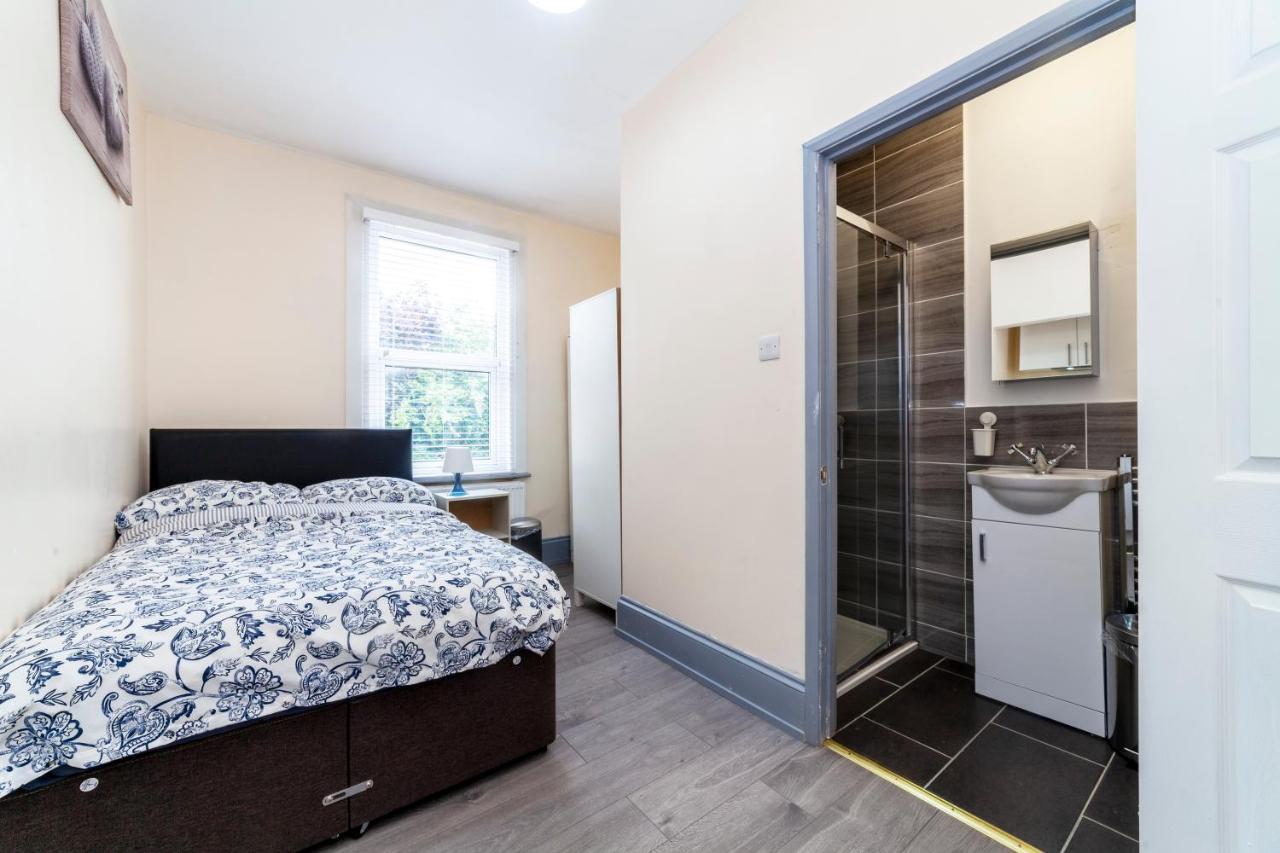 Highlands Gardens Suites Ilford Ngoại thất bức ảnh